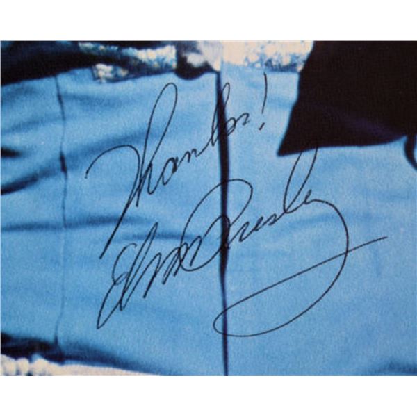 Elvis Presley signed Souvenir Photo Album