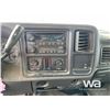 Image 9 : 2003 GMC Sierra 1500 Extended Cab Pickup