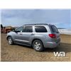 Image 4 : 2012 Toyota Sequoia Sports Utility Vehicle