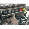 Image 13 : 2015 Kenworth W900 Tri Drive Sleeper Truck Tractor