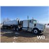 Image 2 : 2001 Kenworth T800 T/A Truck & Semi-Vacuum Trailer