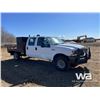 Image 2 : 2004 Ford F350 Crew Cab Flatdeck Truck