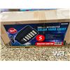 Image 1 : 300 Watt Integrated Solar Yard Light