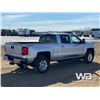 Image 3 : 2015 Chevrolet 2500LT GFX Z71 Crew Cab Pickup