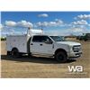 Image 2 : 2017 Ford F350 XLT Crew Cab Service Truck