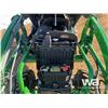 Image 25 : 2011 John Deere 2320 MFWD Utility Tractor