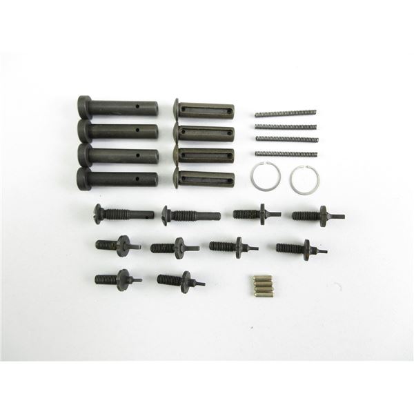 CANADIAN MILITARY C7 / AR 15 PARTS LOT