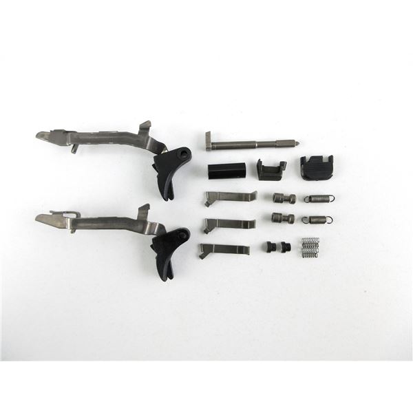 GLOCK 17 PISTOL PARTS LOT