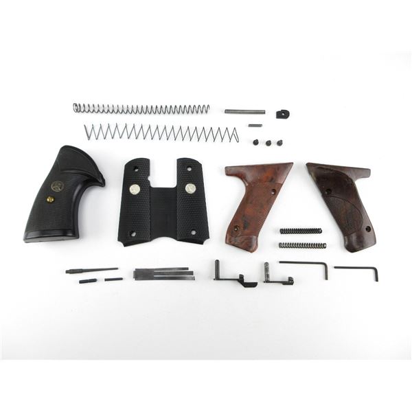 ASSORTED 1911 PISTOL PARTS LOT