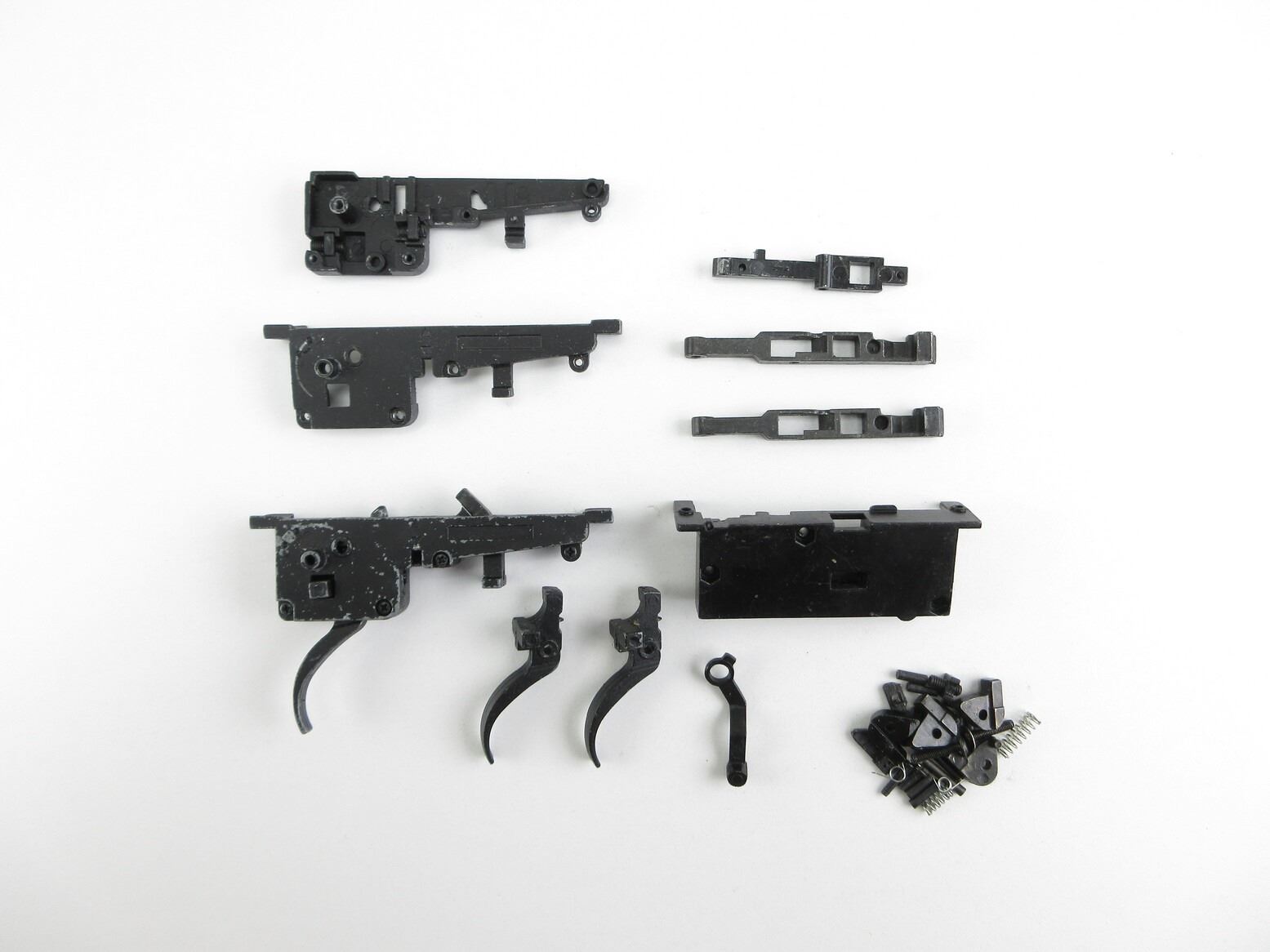Rifle Trigger Module ASSORTED AIRSOFT GUN TRIGGER ASSEMBLIES AND TRIGGER PARTS LOT
