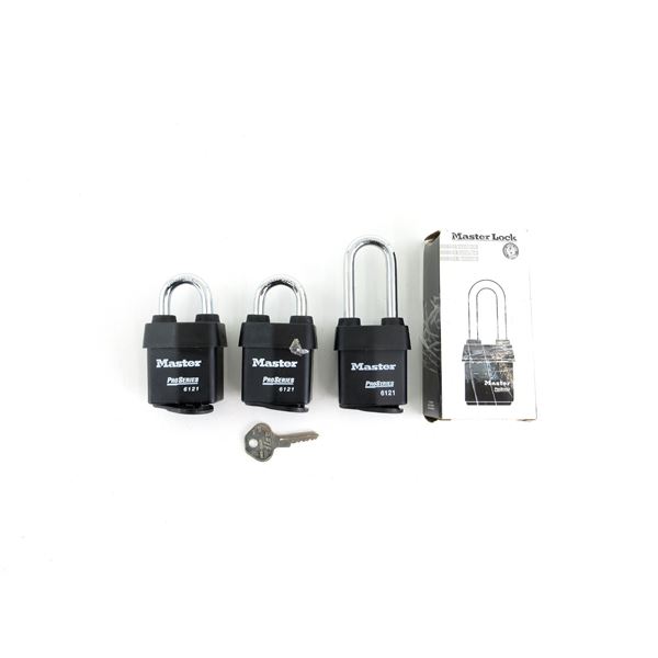 MASTER PRO SERIES KEYED PADLOCK LOT