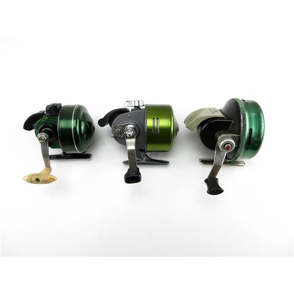 VINTAGE SPINCAST FISHING REELS LOT