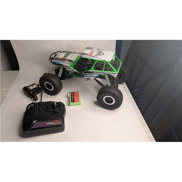 Hobbyzone Remote 4X4 Razor w/ Battery Charger and Controller