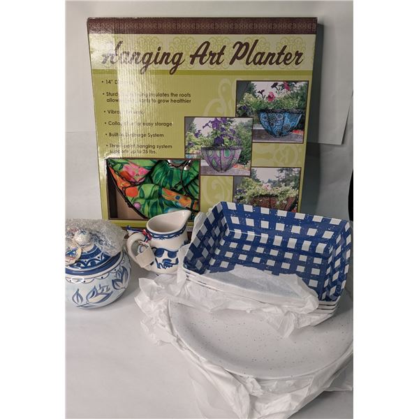 Hanging Planter Cream Sugar and Plate/bowl Set NIB