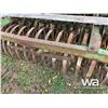 Image 14 : JOHN DEERE 12 FT. GRAIN SEED DRILL