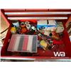Image 4 : INTERNATIONAL TOOL CHEST W/ TOOLS
