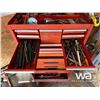 Image 7 : INTERNATIONAL TOOL CHEST W/ TOOLS