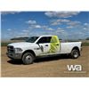 Image 1 : 2017 DODGE RAM 3500HD SLT CREW CAB DUALLY PICKUP