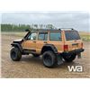 Image 4 : 1993 JEEP CHEROKEE 4 DOOR STATION WAGON