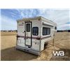 Image 3 : 1990 TRAVELAIRE TK950 TRUCK CAMPER
