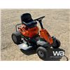 Image 2 : 2020 COLUMBIA 30 IN. RIDE ON LAWN MOWER
