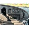 Image 10 : 2007 FORD F-350 ECONOLINE 16 FT. CUBE VAN