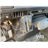 Image 18 : 2000 INTERNATIONAL 4700 S/A ROLLBACK TRUCK