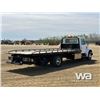 Image 3 : 2000 INTERNATIONAL 4700 S/A ROLLBACK TRUCK