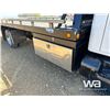 Image 46 : 2000 INTERNATIONAL 4700 S/A ROLLBACK TRUCK