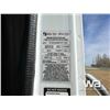 Image 6 : 2000 INTERNATIONAL 4700 S/A ROLLBACK TRUCK