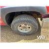 Image 28 : 2004 GMC 2500HD SLT CREW CAB FLATBED TRUCK