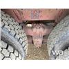 Image 35 : 1980 GMC GENERAL N9500 T/A GRAIN TRUCK