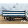 Image 36 : 1980 GMC GENERAL N9500 T/A GRAIN TRUCK