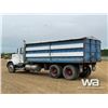 Image 4 : 1980 GMC GENERAL N9500 T/A GRAIN TRUCK