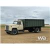 Image 1 : 1976 IHC LOADSTAR 1600 S/A GRAIN TRUCK