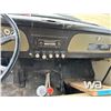 Image 9 : 1976 IHC LOADSTAR 1600 S/A GRAIN TRUCK