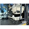 Image 17 : 2013 JOHN DEERE 250G LC HYDRAULIC EXCAVATOR