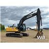 Image 2 : 2013 JOHN DEERE 250G LC HYDRAULIC EXCAVATOR