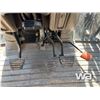 Image 16 : 2005 CASE IH MXU 125 MFWD TRACTOR