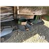 Image 25 : 2011 JOHN DEERE R450 WINDROWER