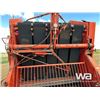 Image 10 : MASSEY FERGUSON 1560 ROUND BALER