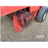 Image 16 : MASSEY FERGUSON 1560 ROUND BALER