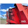 Image 18 : MASSEY FERGUSON 1560 ROUND BALER