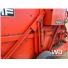 Image 21 : MASSEY FERGUSON 1560 ROUND BALER
