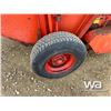 Image 22 : MASSEY FERGUSON 1560 ROUND BALER