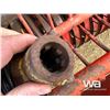 Image 7 : MASSEY FERGUSON 1560 ROUND BALER