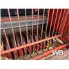 Image 9 : MASSEY FERGUSON 1560 ROUND BALER