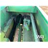 Image 23 : JOHN DEERE 336 SQUARE BALER