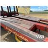Image 26 : NEW HOLLAND STACKLINER 1049 BALE WAGON