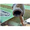 Image 8 : CALHOUN 450 BROADCAST FERTILIZER SPREADER